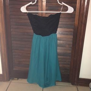 6/$35 cute backless dress